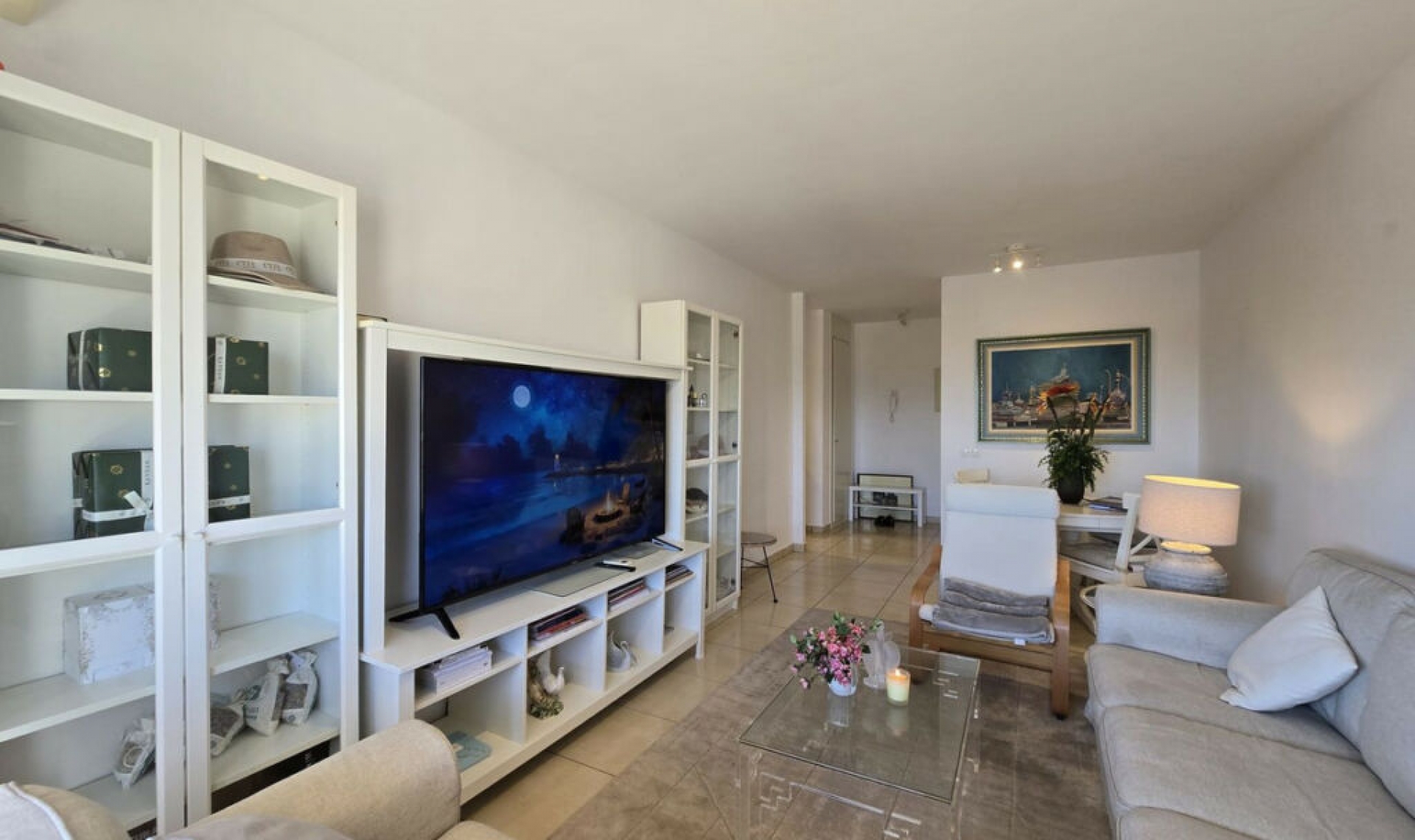 Resale - Apartment -
Nueva Andalucía