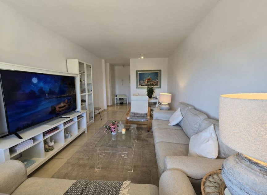 Resale - Apartment -
Nueva Andalucía