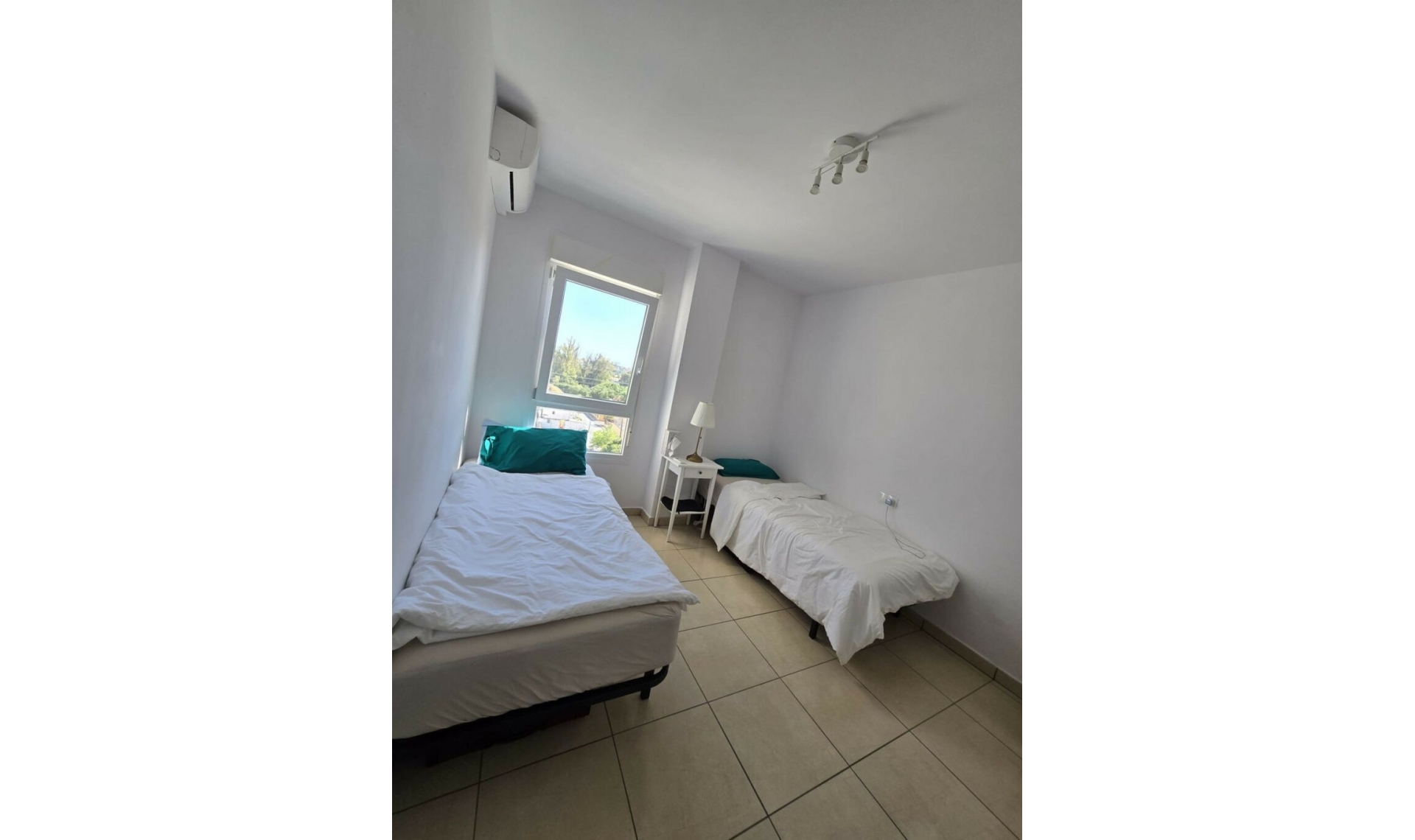 Resale - Apartment -
Nueva Andalucía