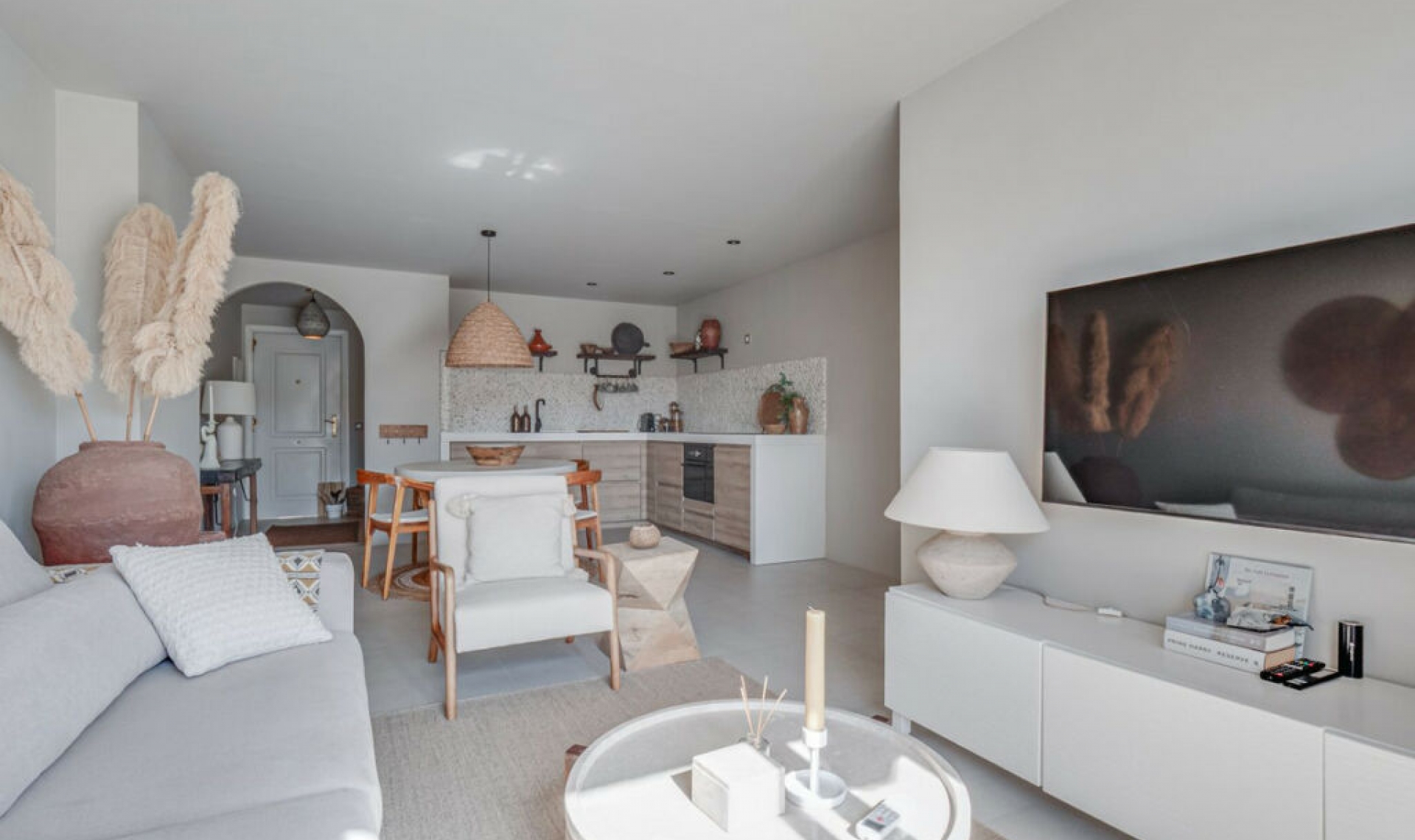 Resale - Apartment -
Nueva Andalucía