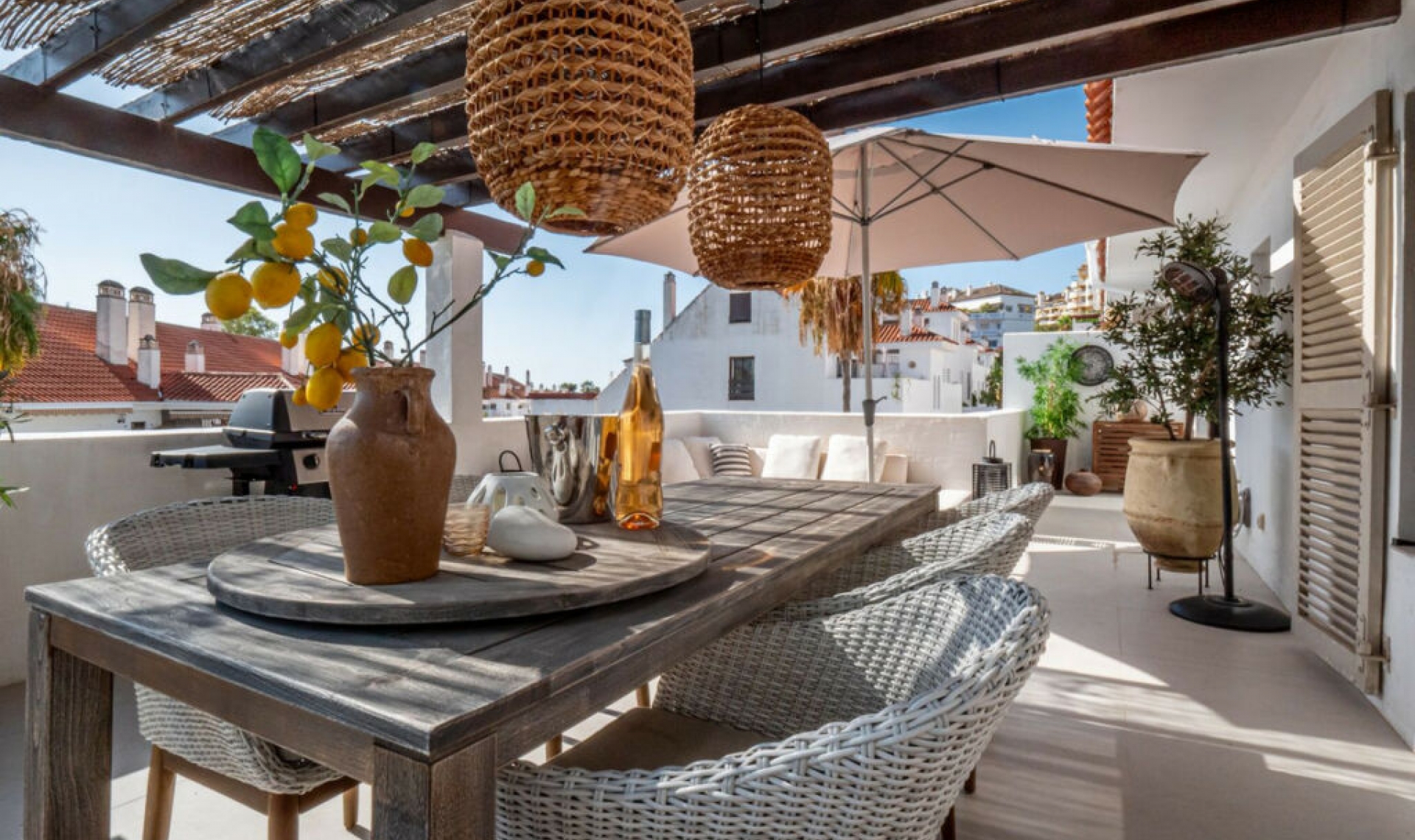 Resale - Apartment -
Nueva Andalucía