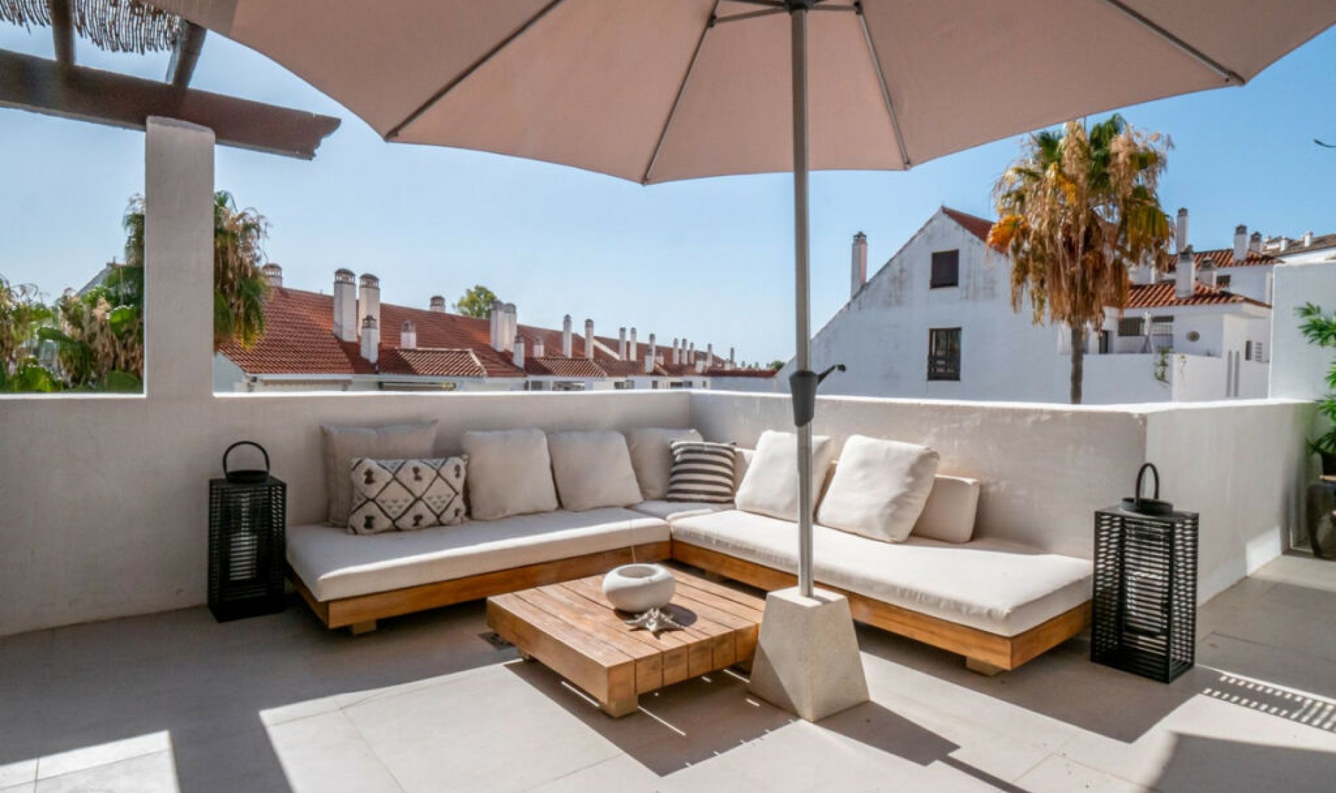 Resale - Apartment -
Nueva Andalucía