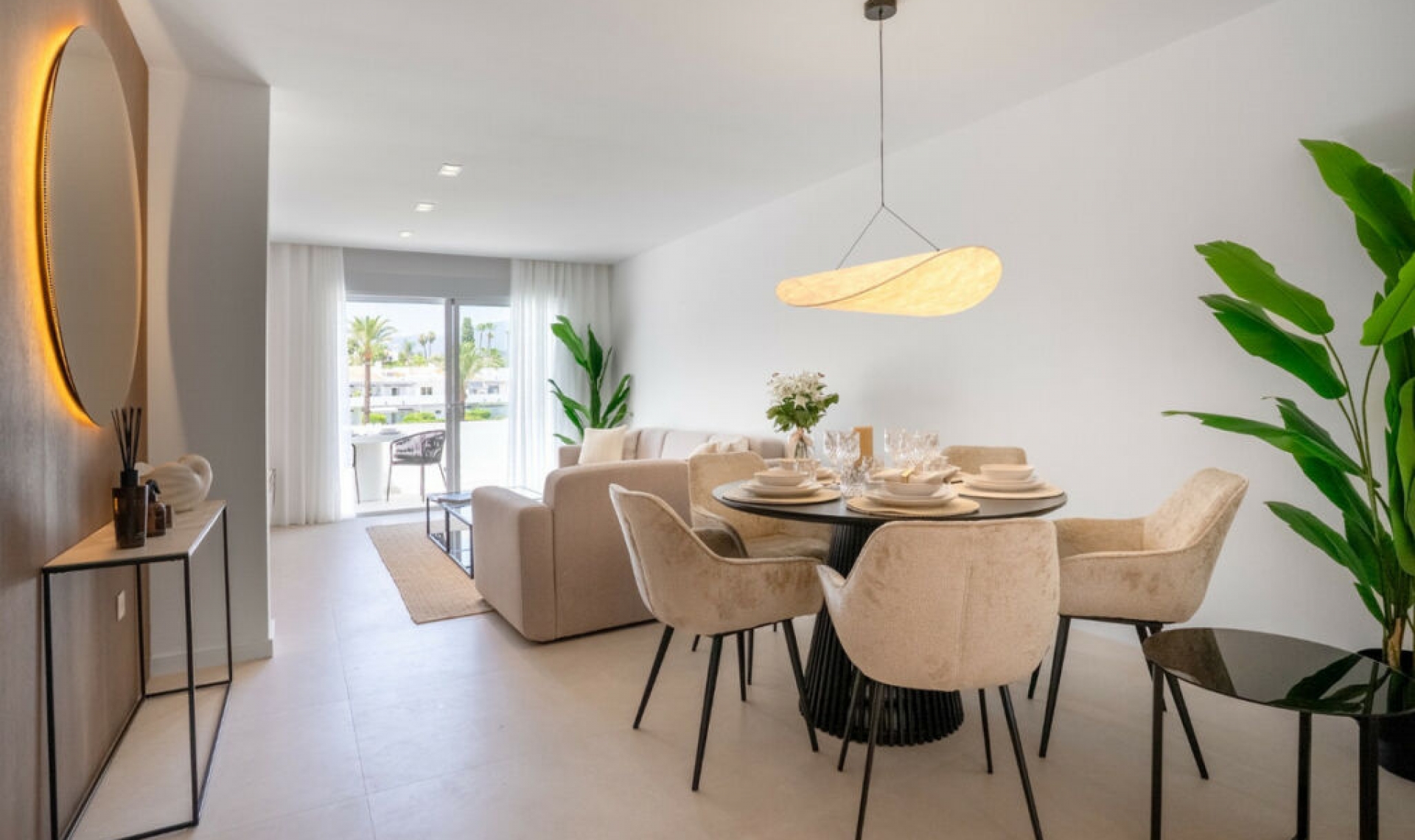 Resale - Apartment -
Nueva Andalucía