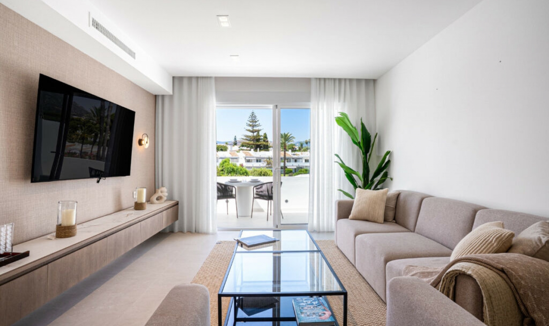Resale - Apartment -
Nueva Andalucía