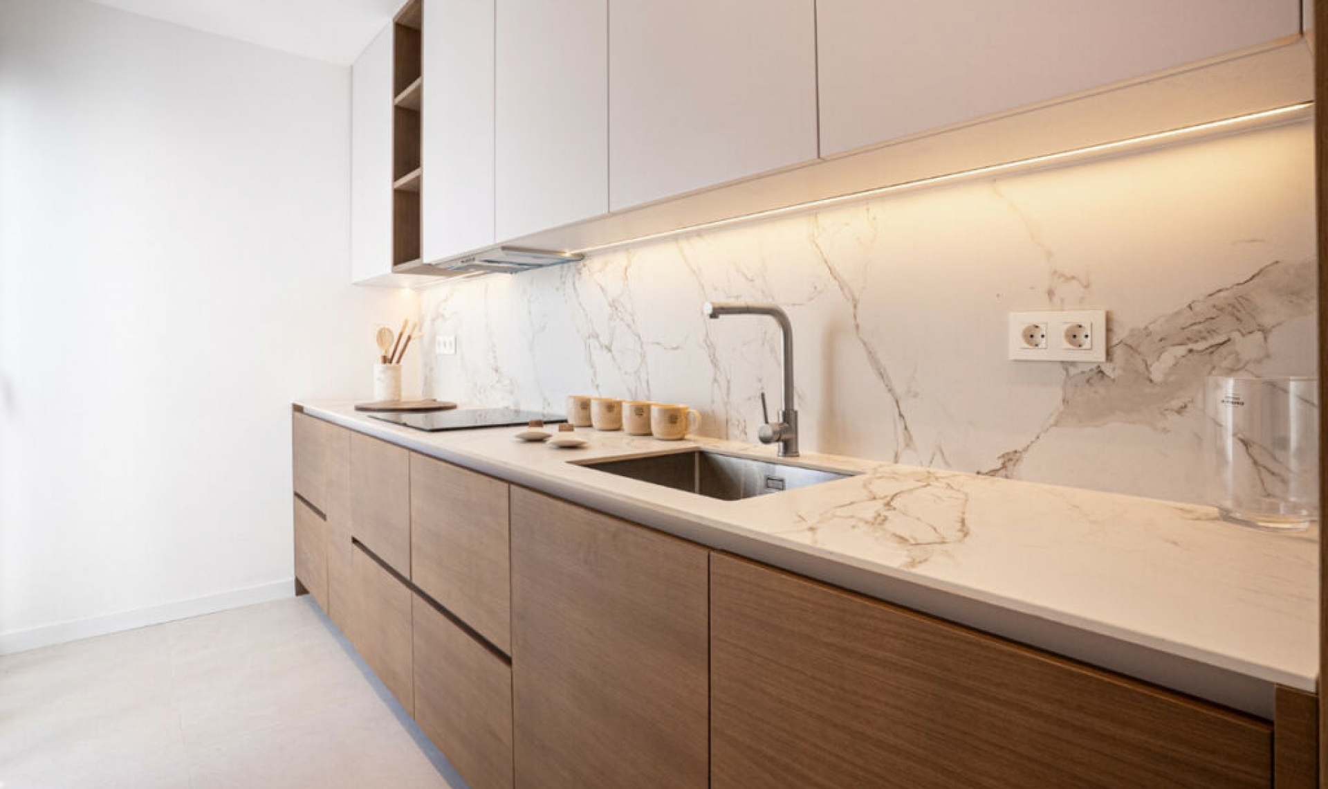 Resale - Apartment -
Nueva Andalucía