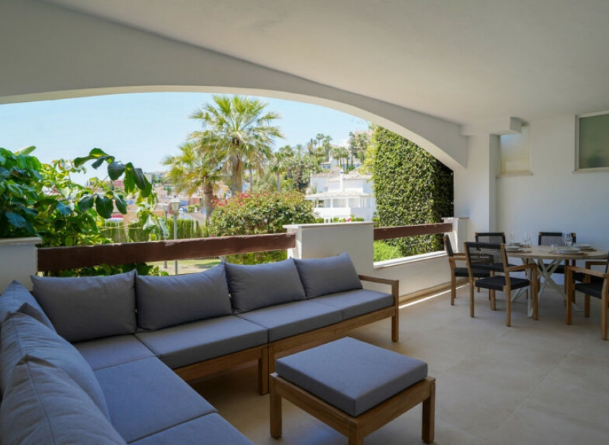 Resale - Apartment -
Nueva Andalucía