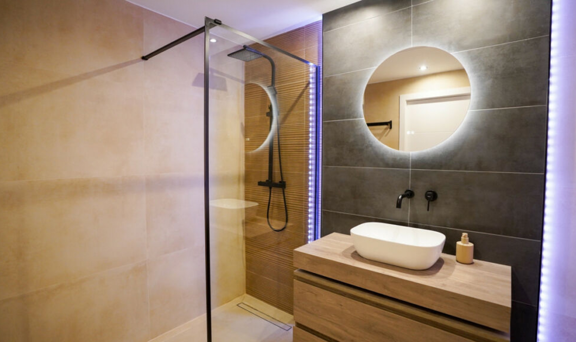 Resale - Apartment -
Nueva Andalucía