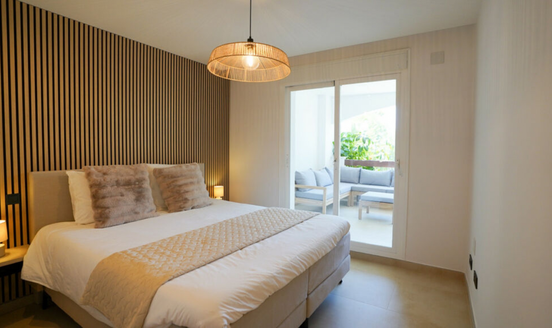 Resale - Apartment -
Nueva Andalucía