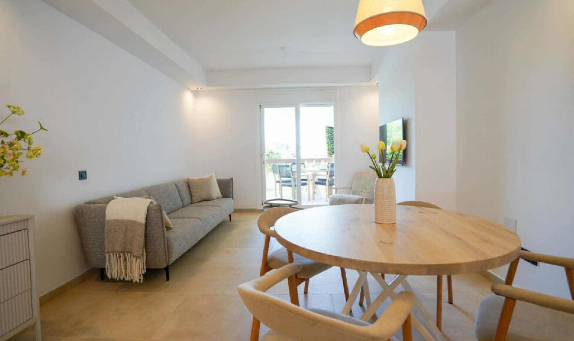 Resale - Apartment -
Nueva Andalucía