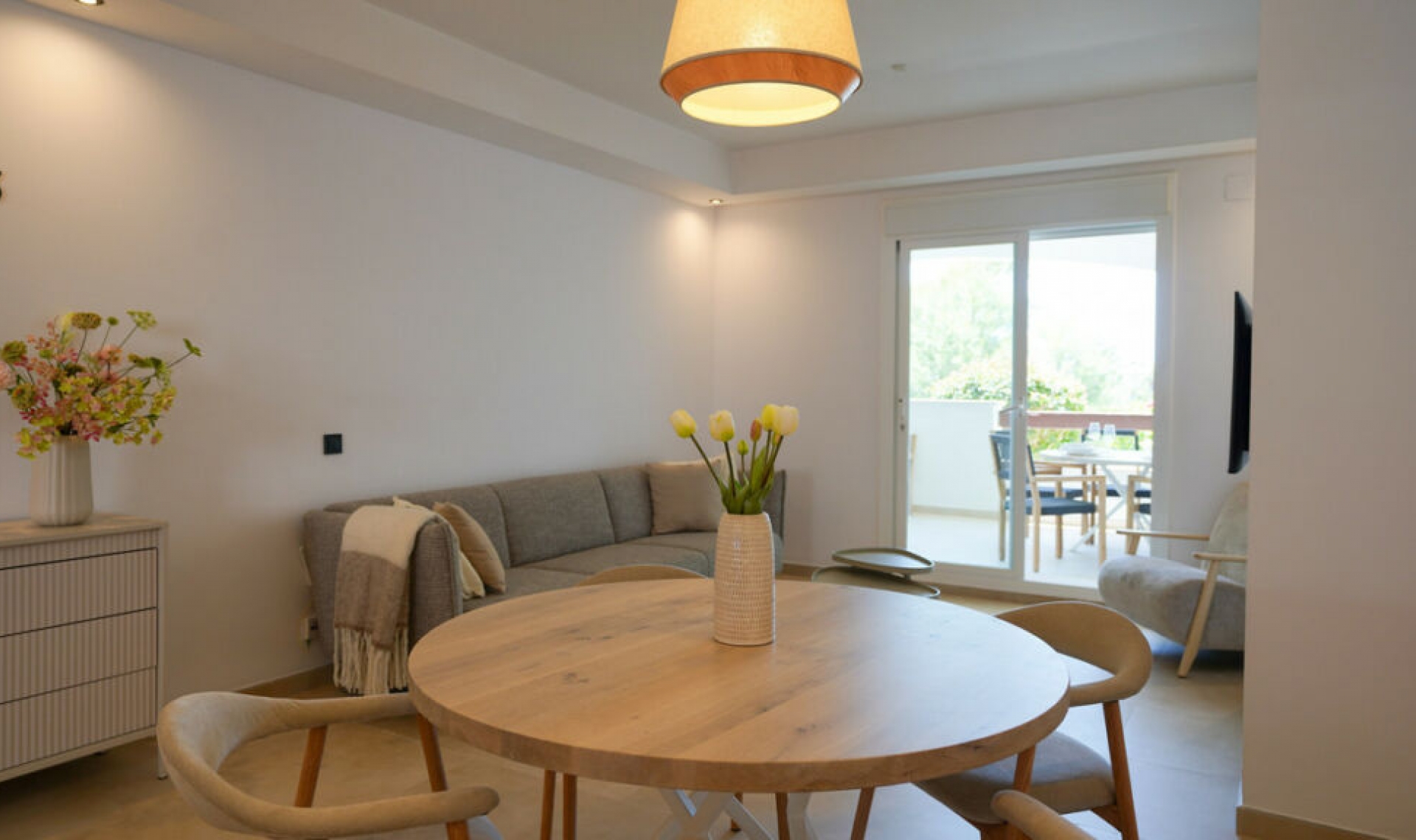 Resale - Apartment -
Nueva Andalucía