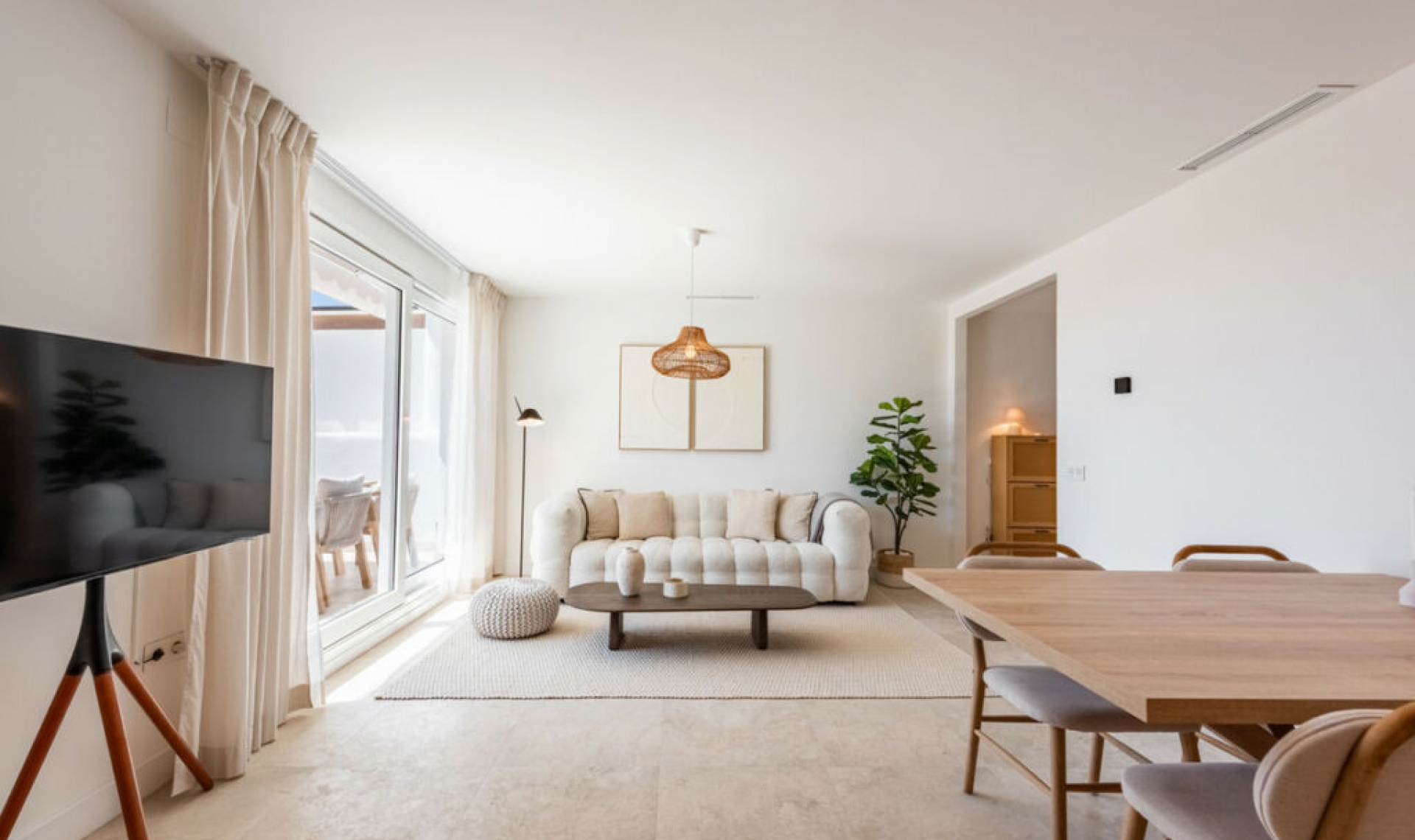 Resale - Apartment -
Nueva Andalucía