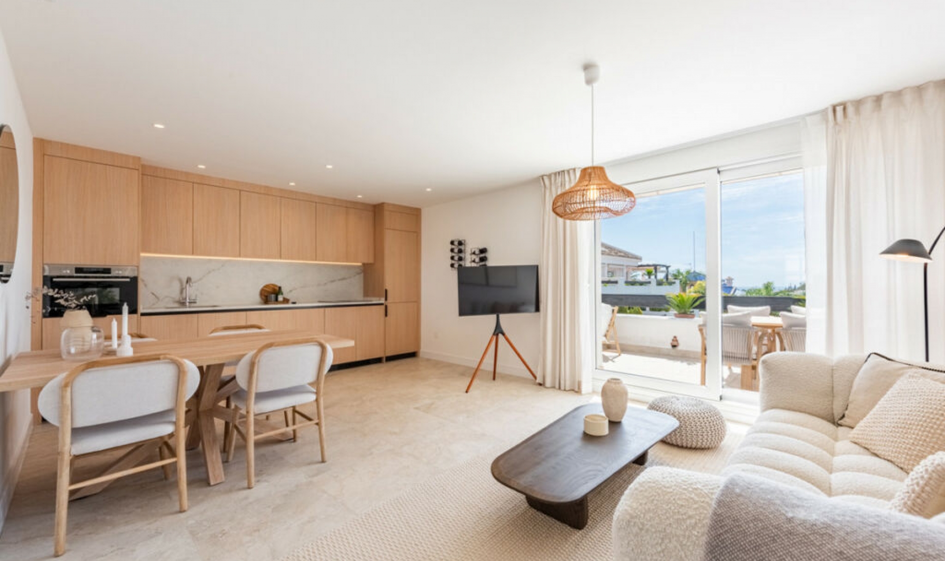 Resale - Apartment -
Nueva Andalucía