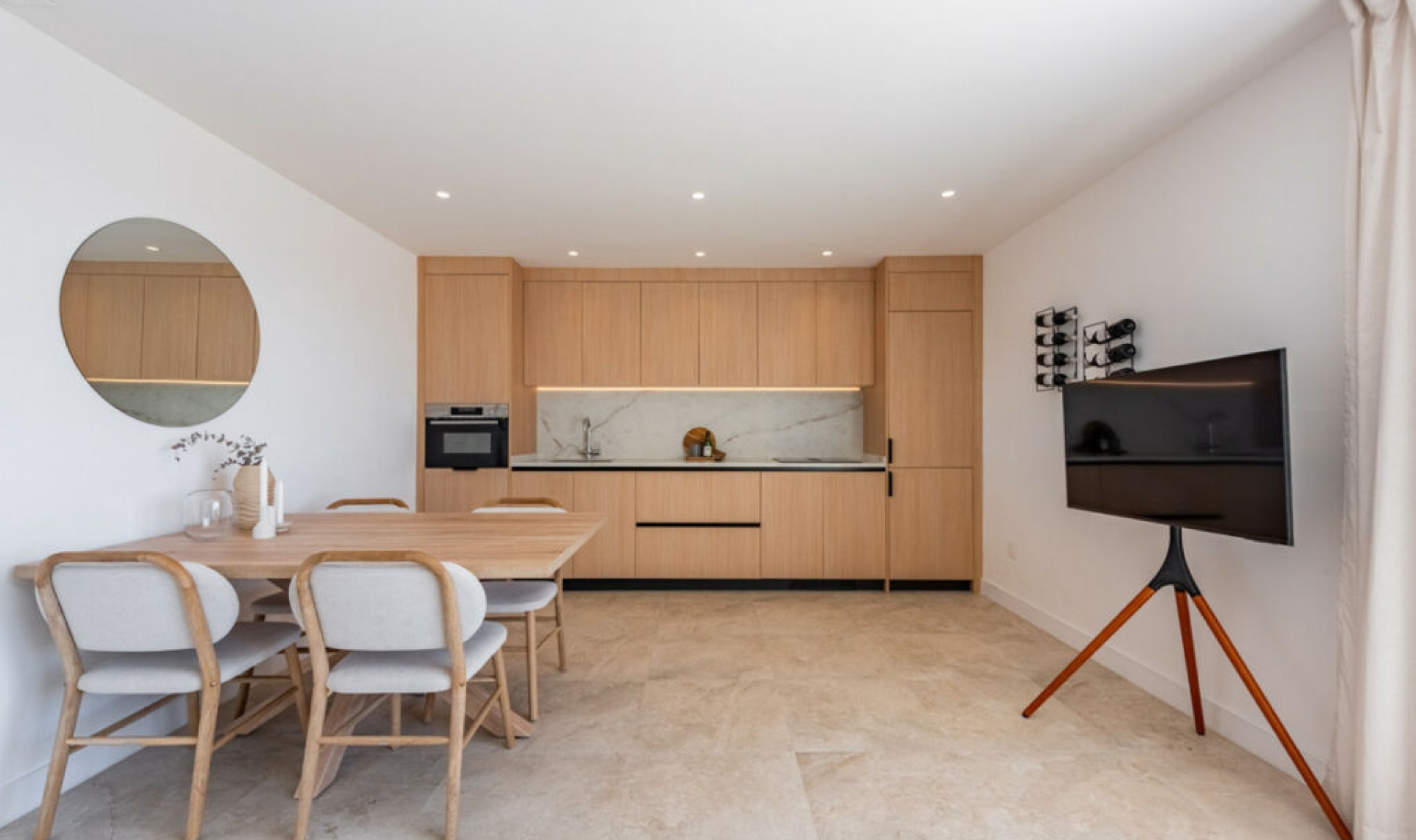 Resale - Apartment -
Nueva Andalucía