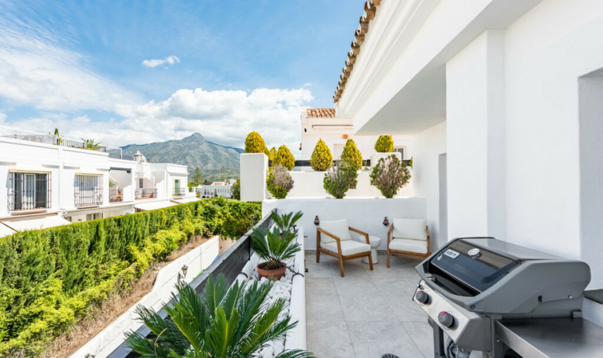 Resale - Apartment -
Nueva Andalucía