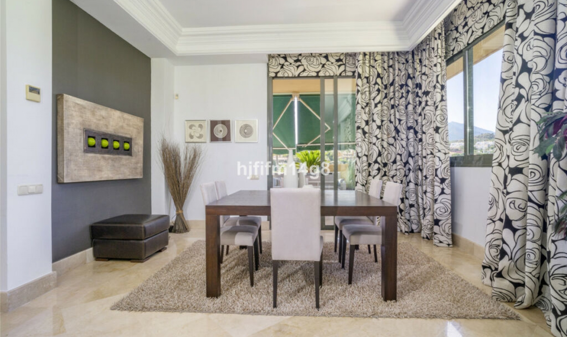 Resale - Apartment -
Nueva Andalucía