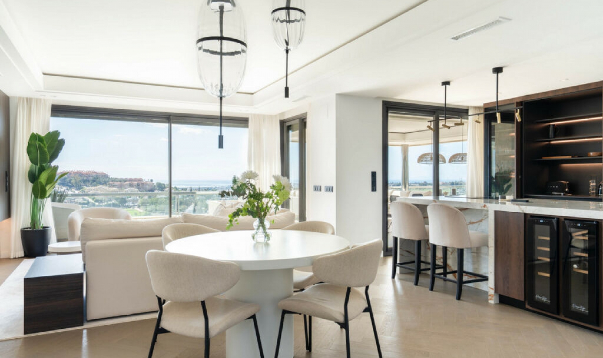 Resale - Apartment -
Nueva Andalucía