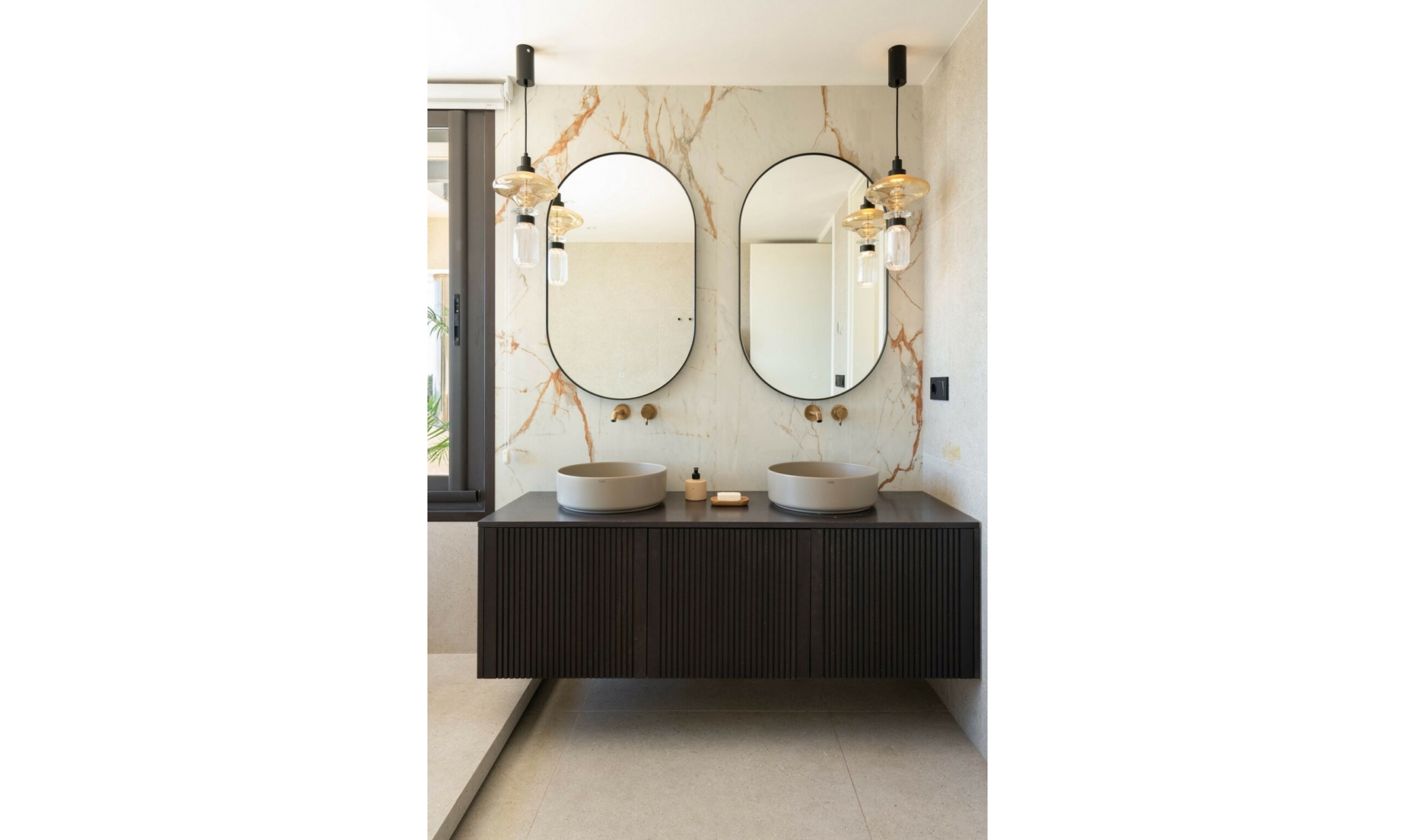 Resale - Apartment -
Nueva Andalucía