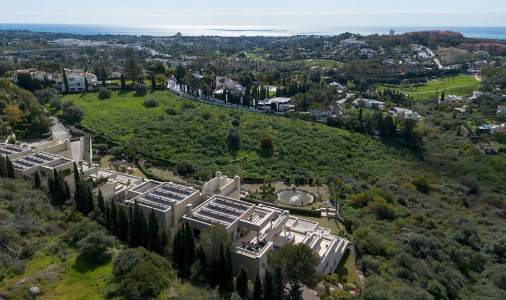 Resale - Apartment -
Nueva Andalucía