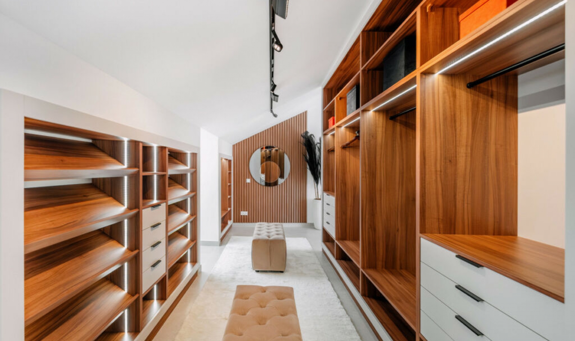 Resale - Apartment -
Nueva Andalucía