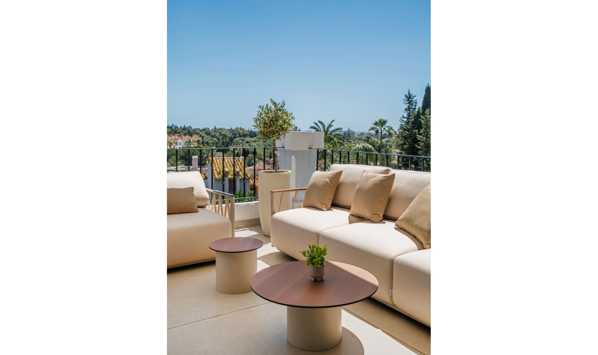 Resale - Apartment -
Nueva Andalucía