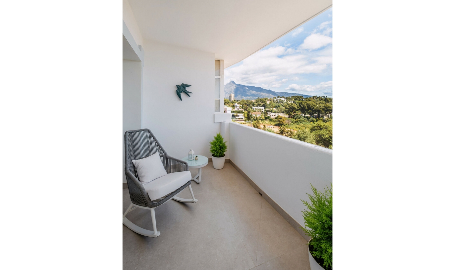 Resale - Apartment -
Nueva Andalucía