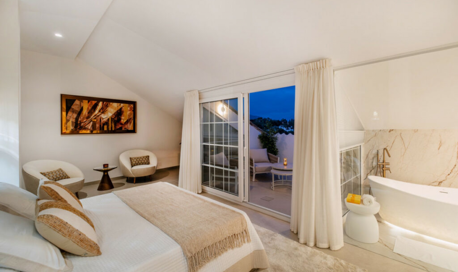 Resale - Apartment -
Nueva Andalucía