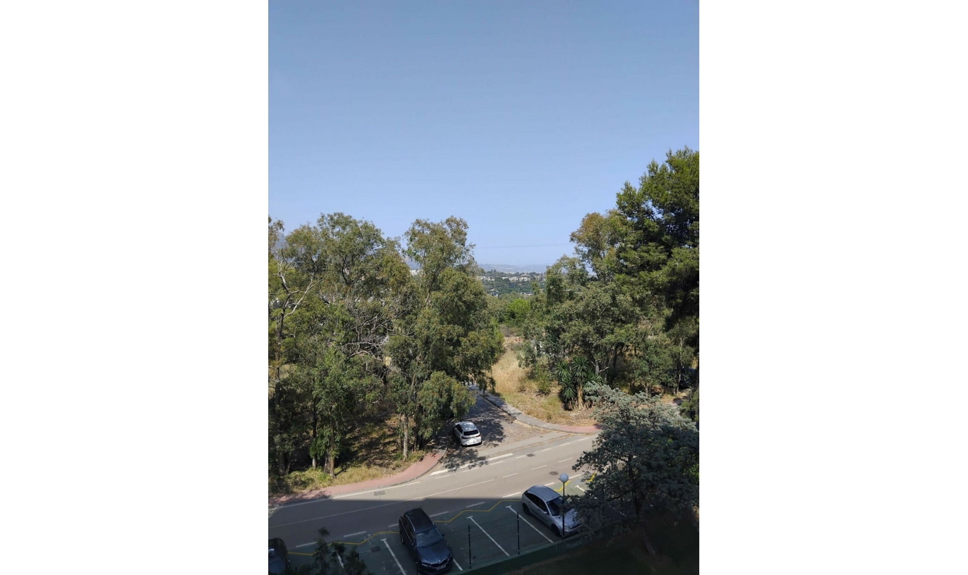 Resale - Apartment -
Nueva Andalucía