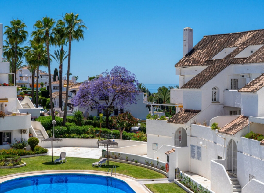 Resale - Apartment -
Nueva Andalucía