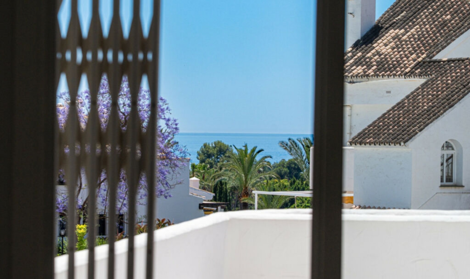 Resale - Apartment -
Nueva Andalucía