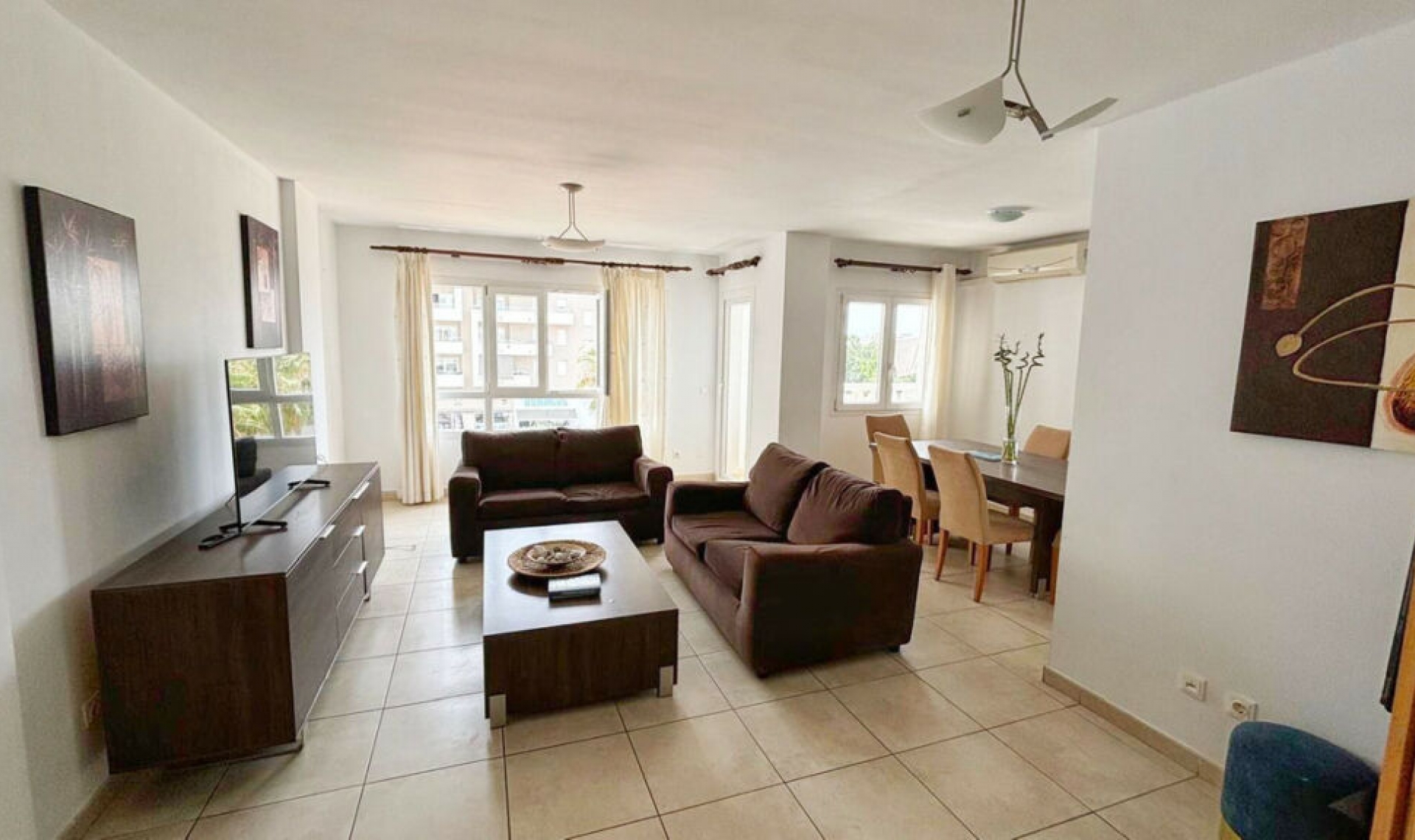 Resale - Apartment -
Nueva Andalucía