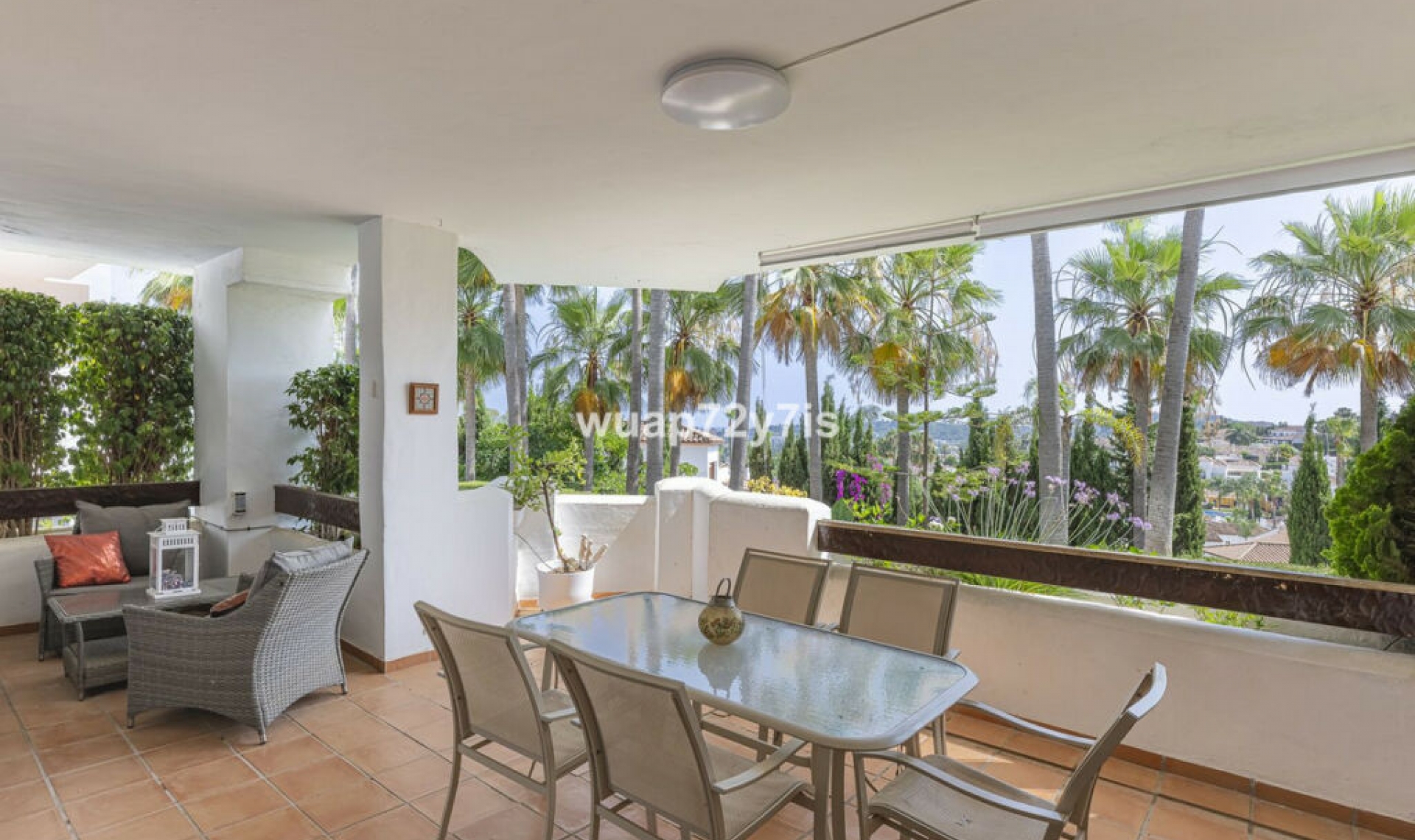 Resale - Apartment -
Nueva Andalucía