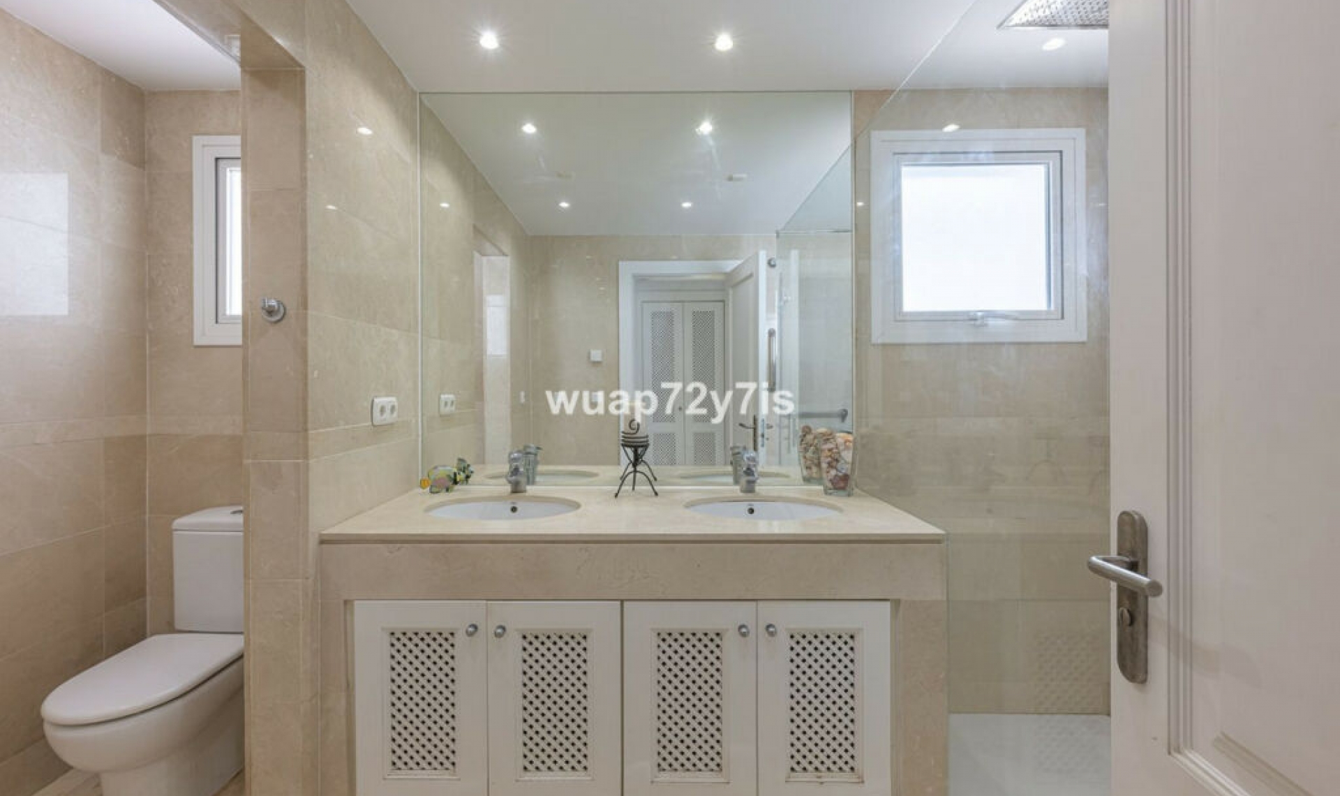 Resale - Apartment -
Nueva Andalucía