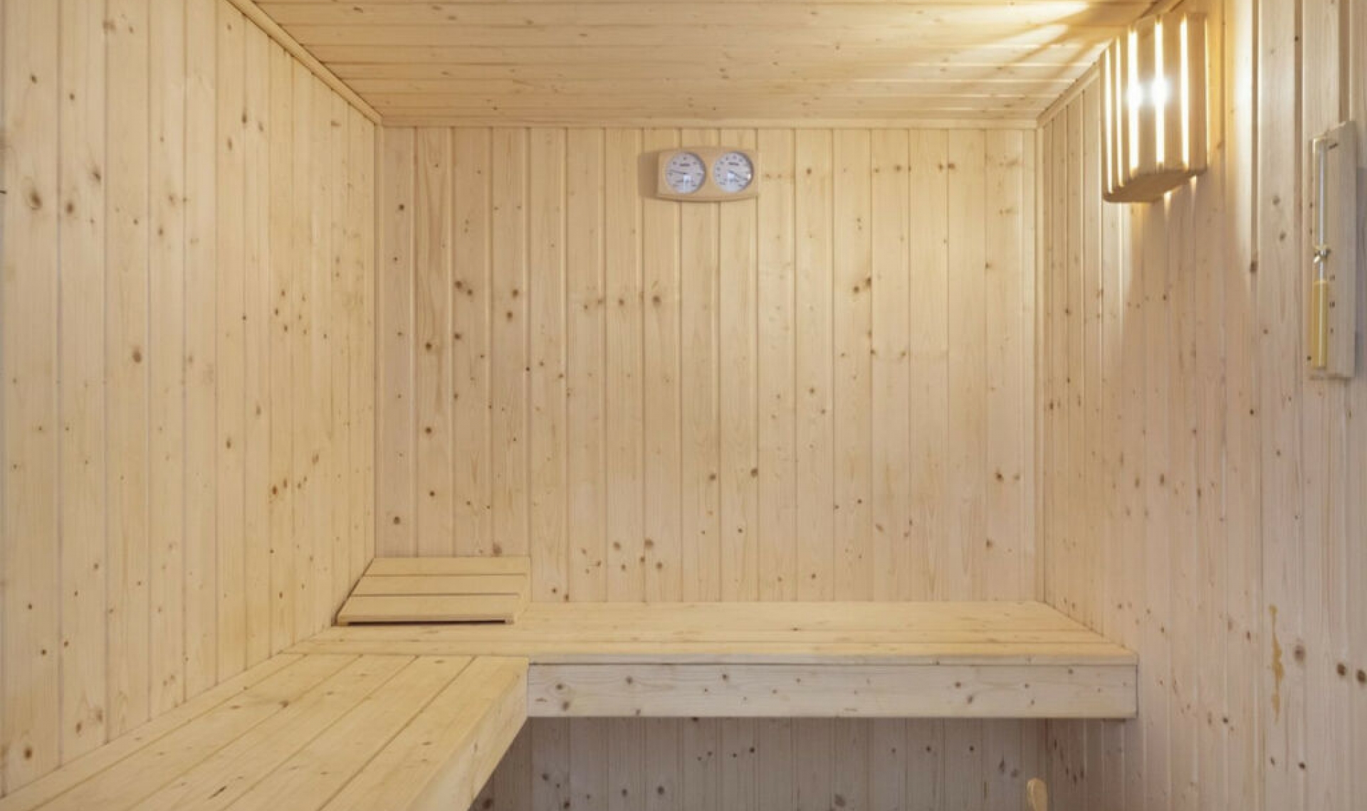 Resale - Apartment -
Nueva Andalucía