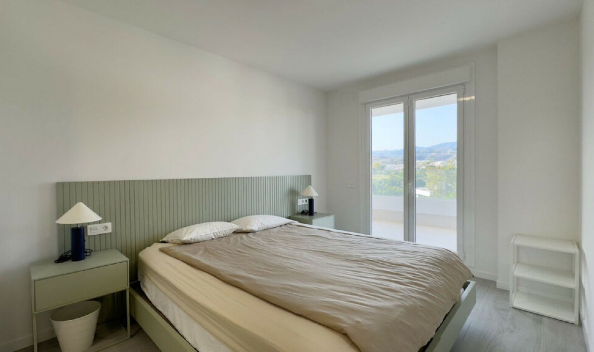 Resale - Apartment -
Nueva Andalucía