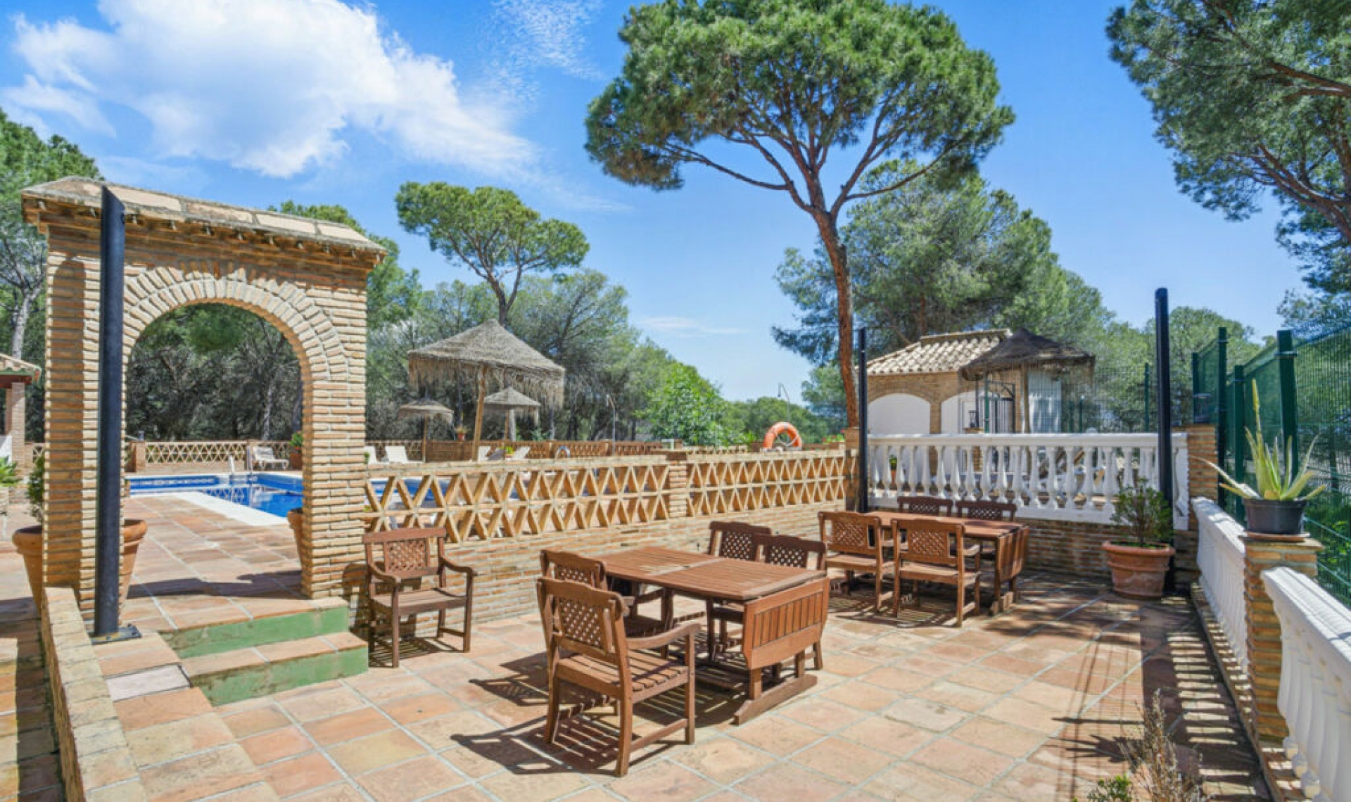 Resale - Apartment -
Nueva Andalucía