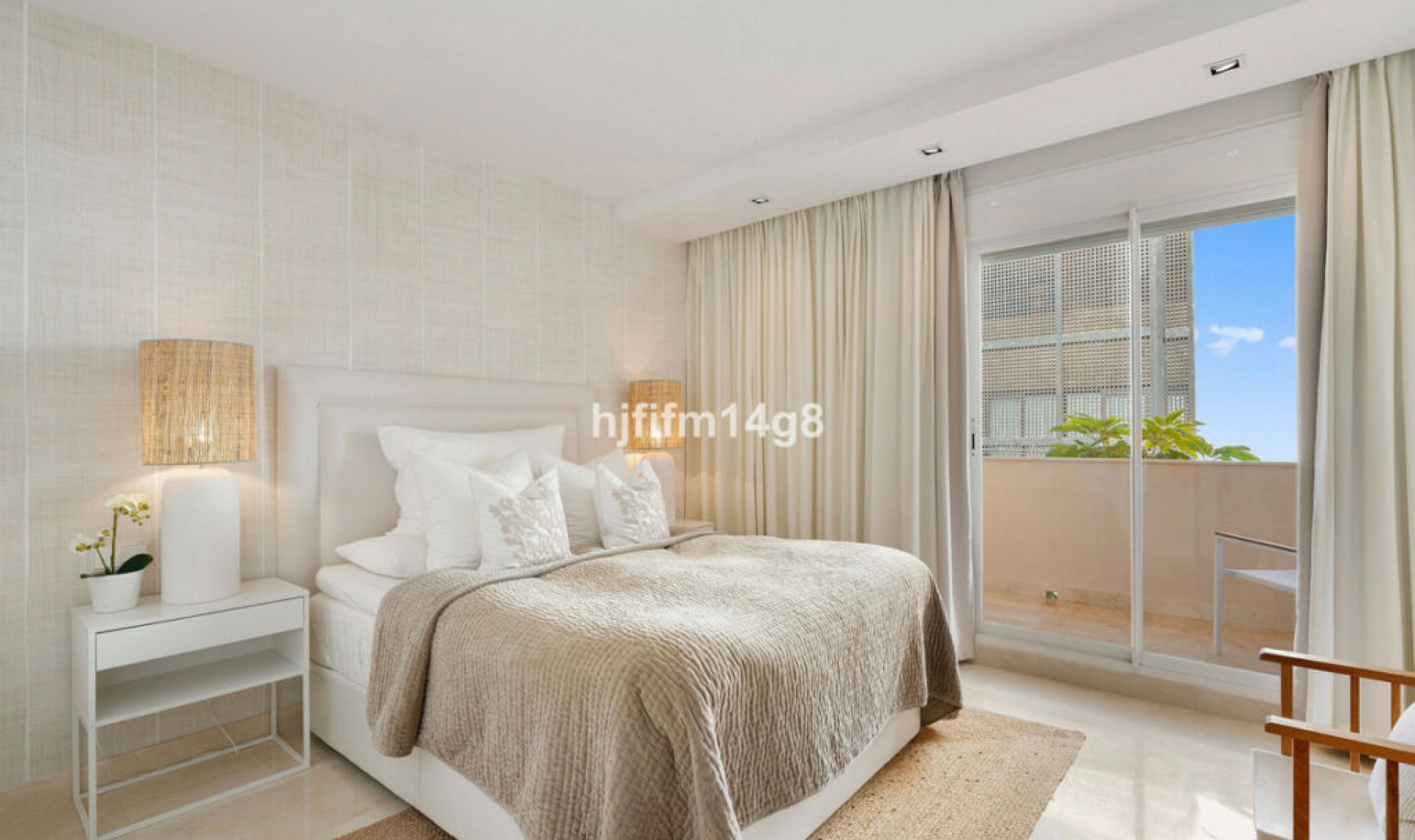 Resale - Apartment -
Nueva Andalucía