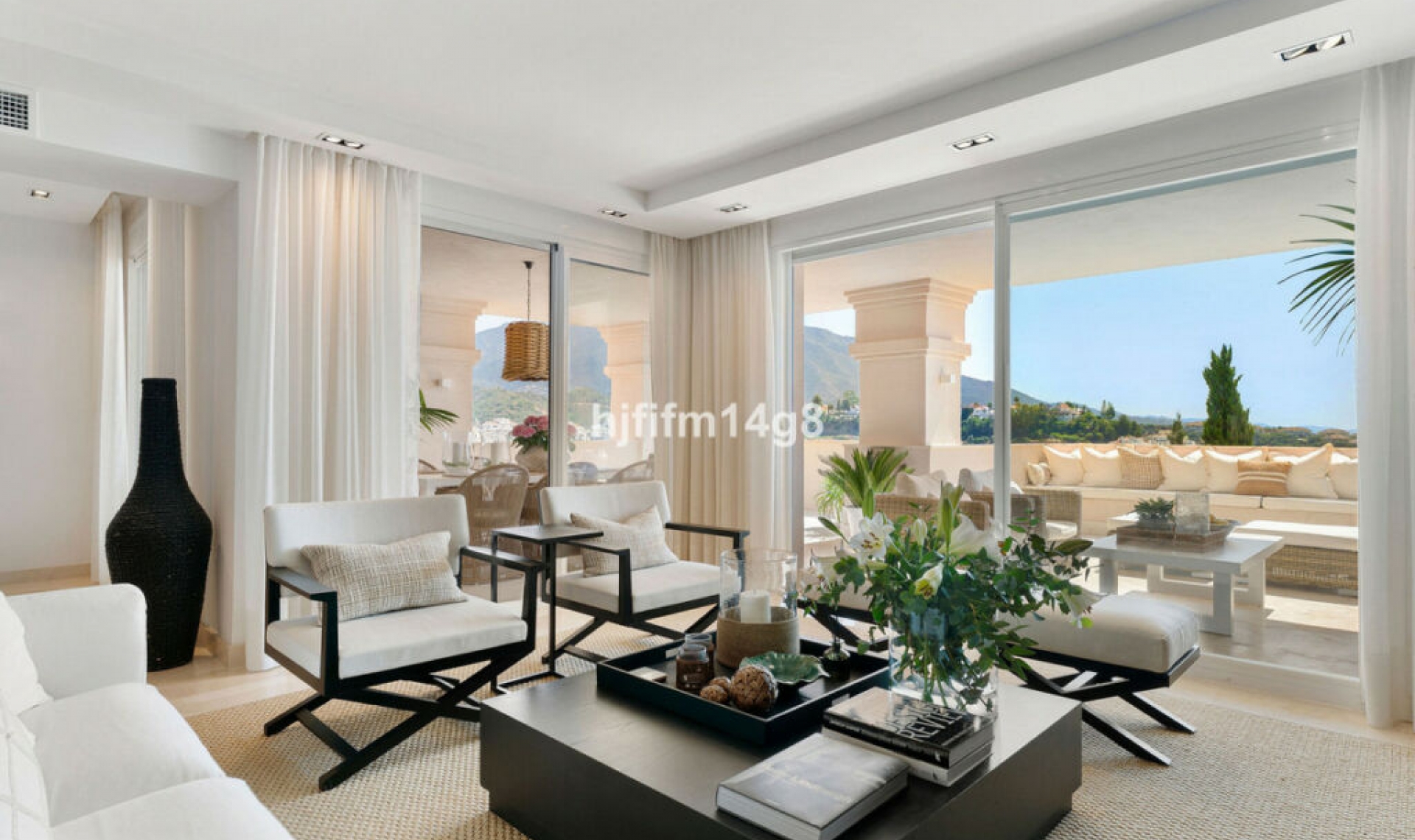 Resale - Apartment -
Nueva Andalucía