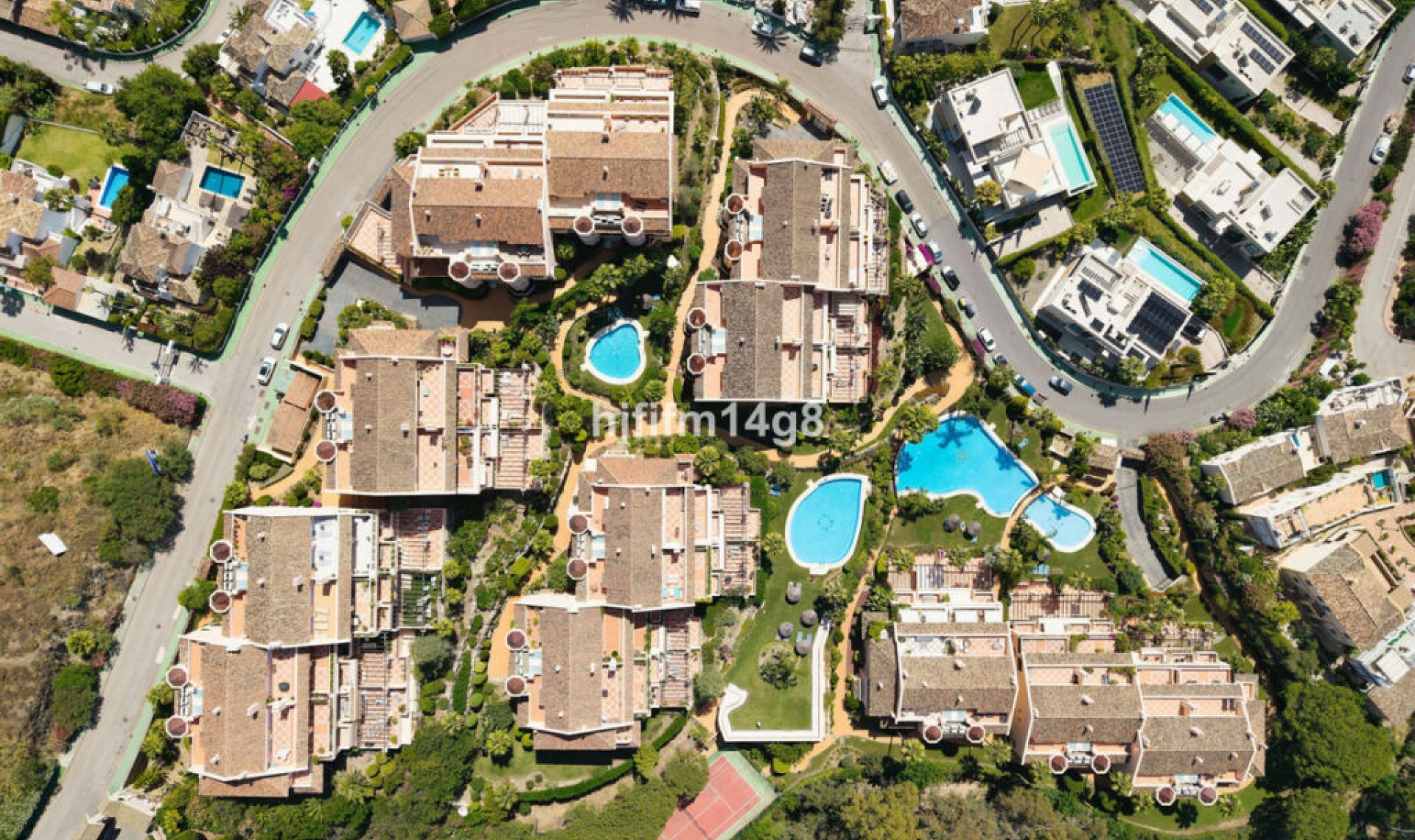 Resale - Apartment -
Nueva Andalucía