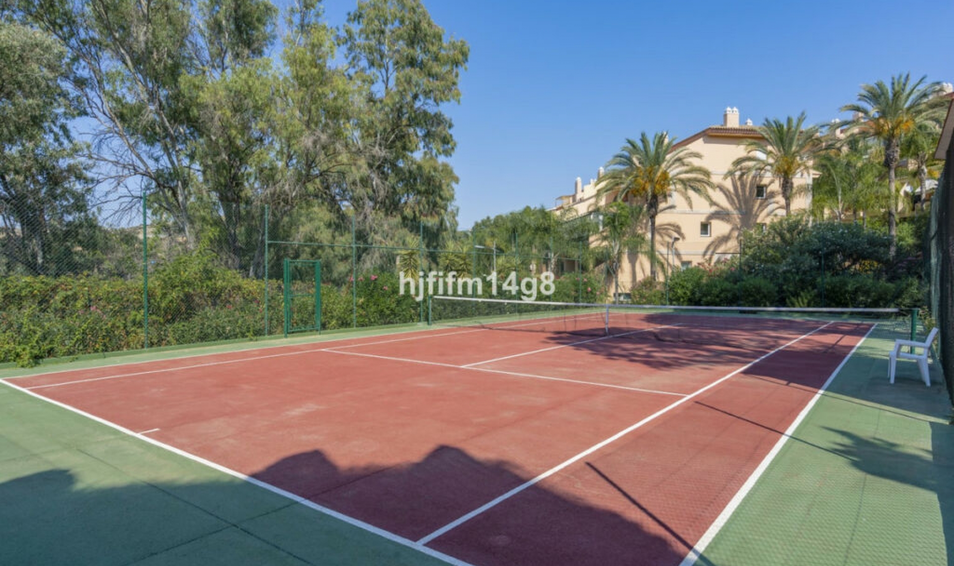 Resale - Apartment -
Nueva Andalucía