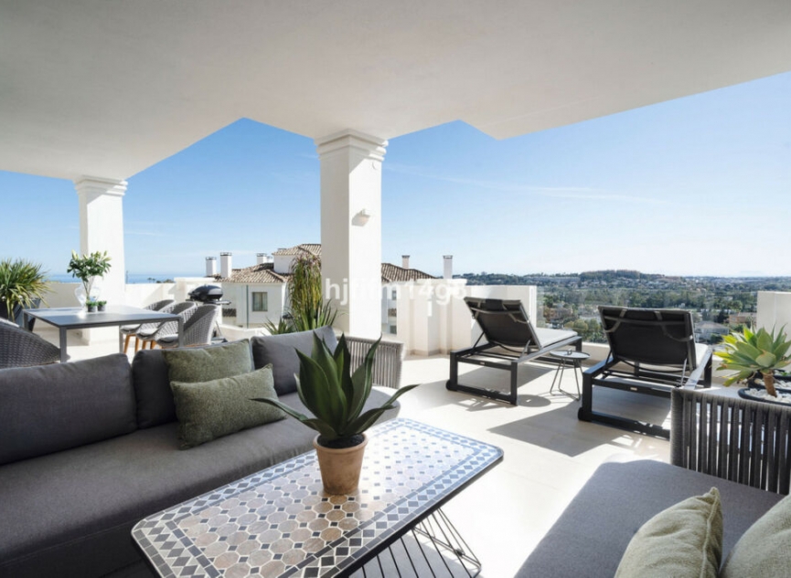 Resale - Apartment -
Nueva Andalucía