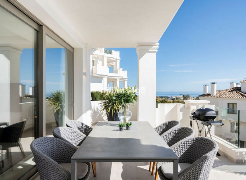 Resale - Apartment -
Nueva Andalucía