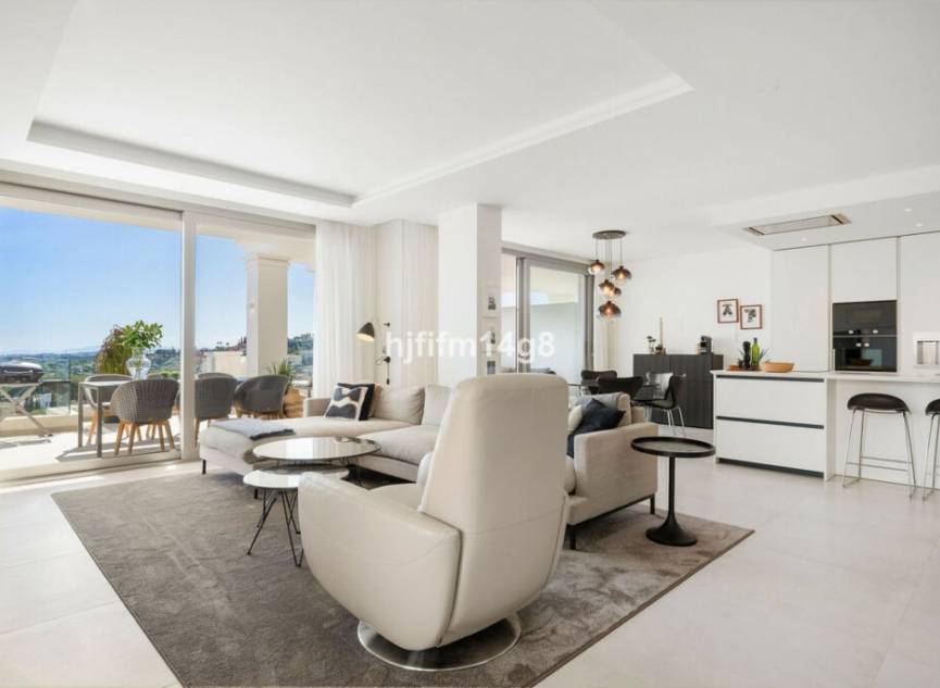 Resale - Apartment -
Nueva Andalucía