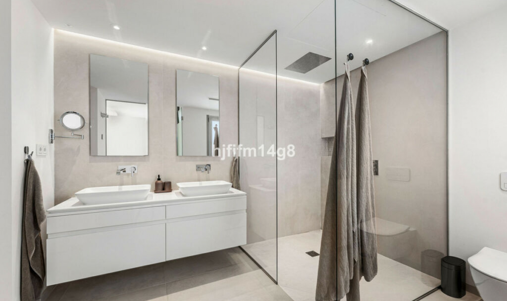 Resale - Apartment -
Nueva Andalucía