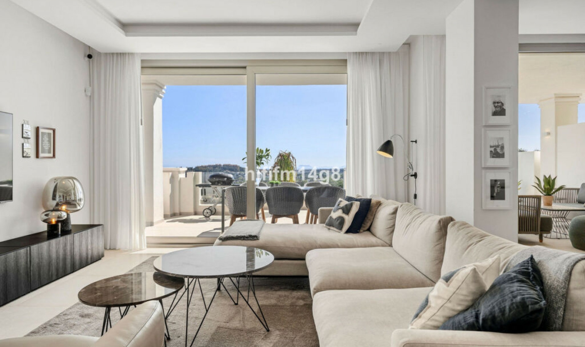 Resale - Apartment -
Nueva Andalucía