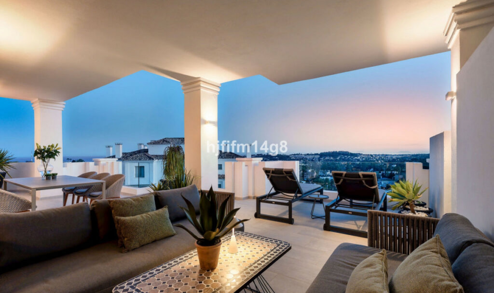 Resale - Apartment -
Nueva Andalucía