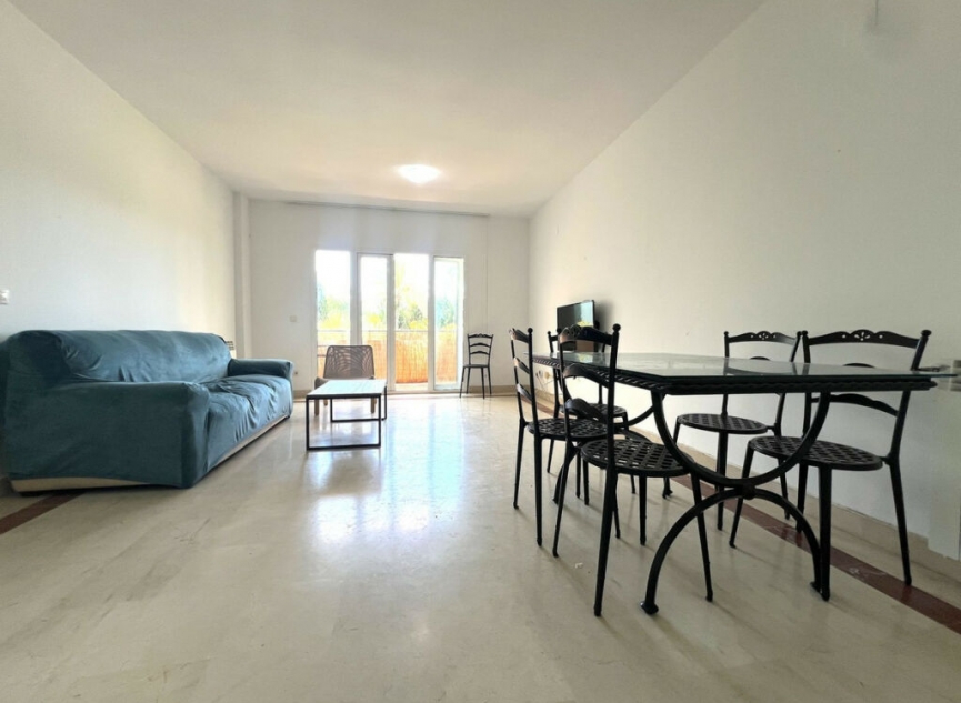Resale - Apartment -
Nueva Andalucía