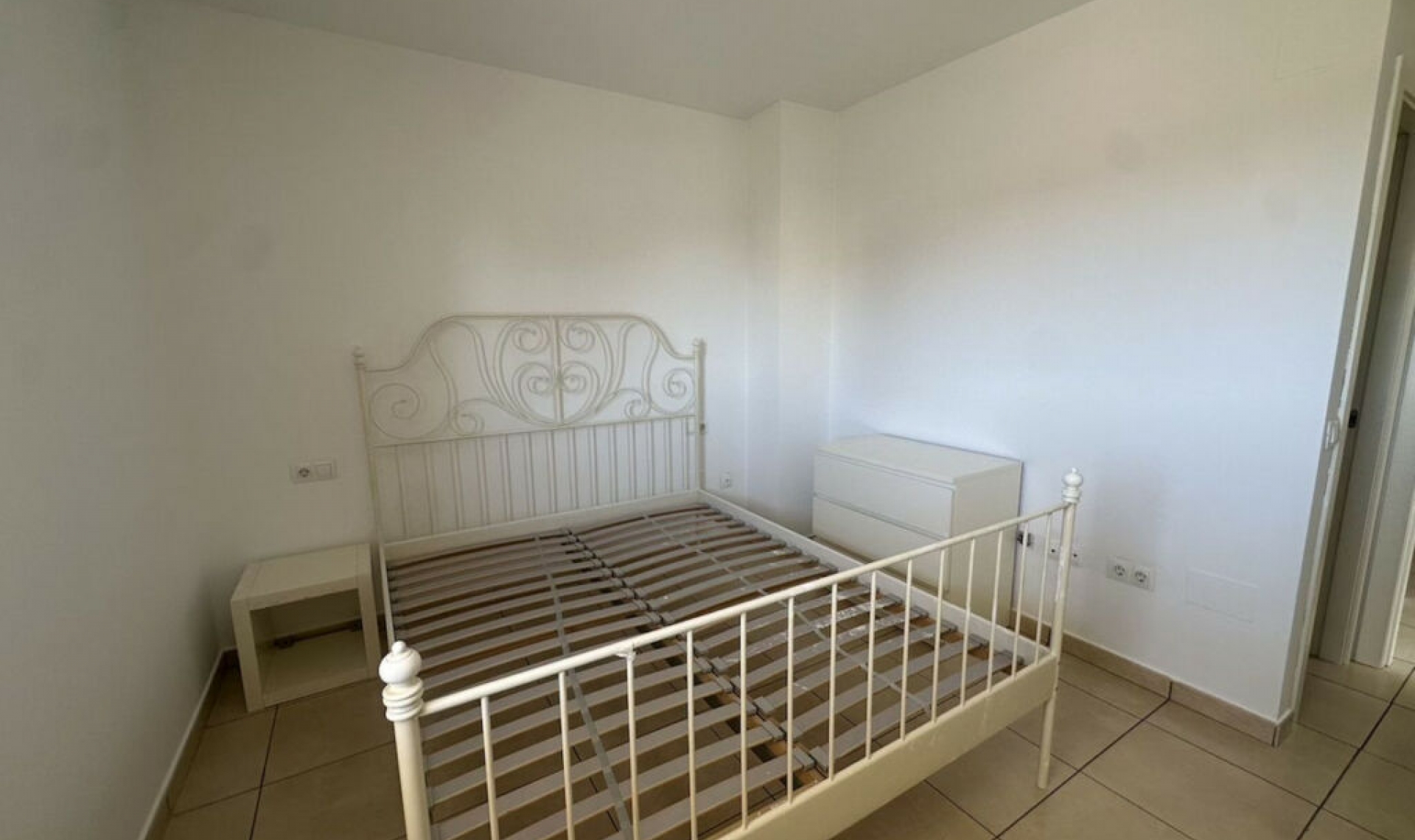 Resale - Apartment -
Nueva Andalucía