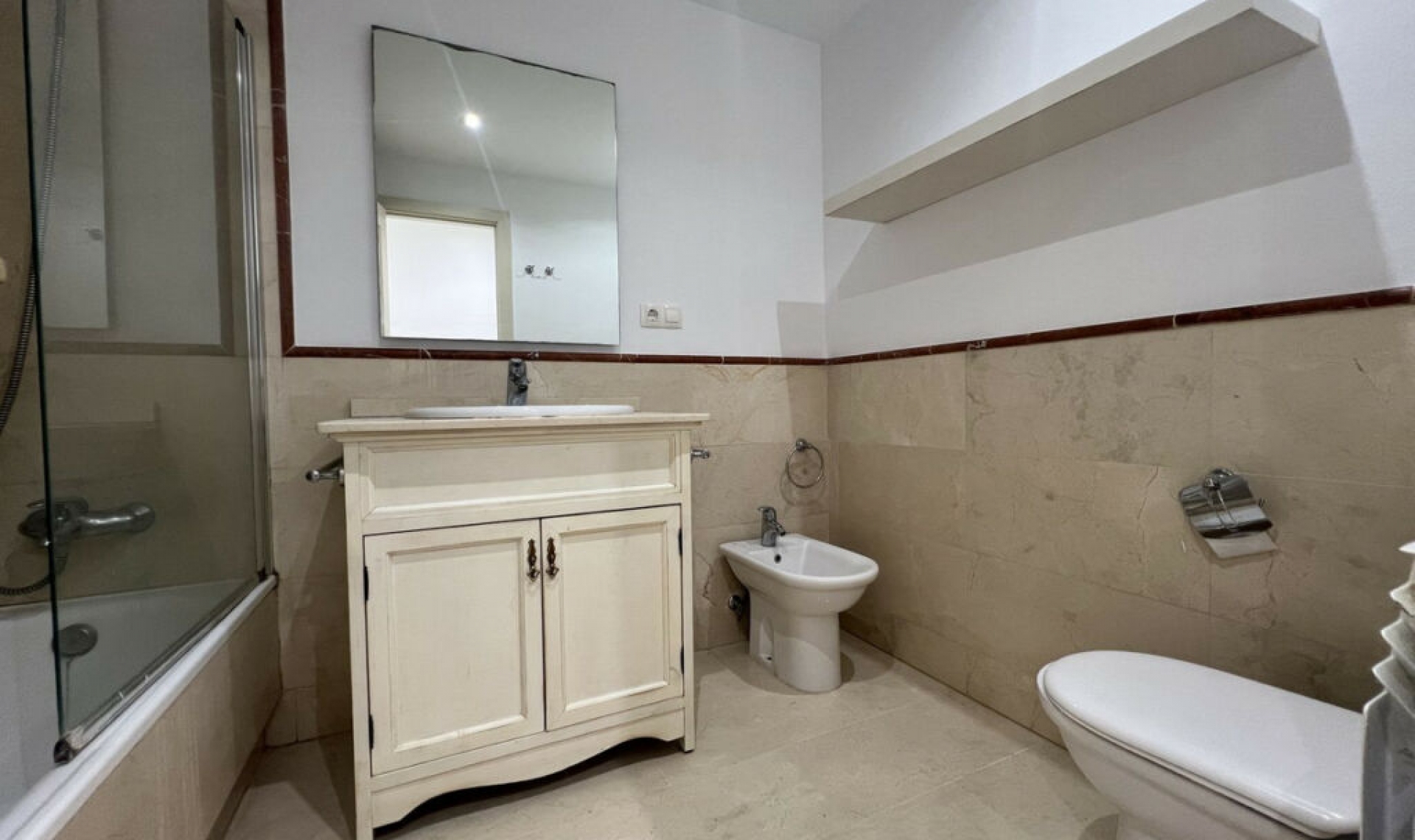 Resale - Apartment -
Nueva Andalucía