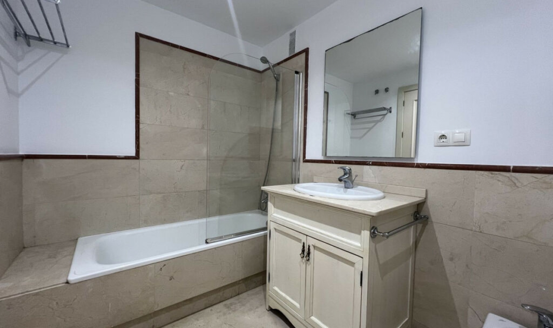 Resale - Apartment -
Nueva Andalucía