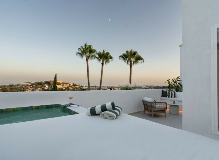 Resale - Apartment -
Nueva Andalucía